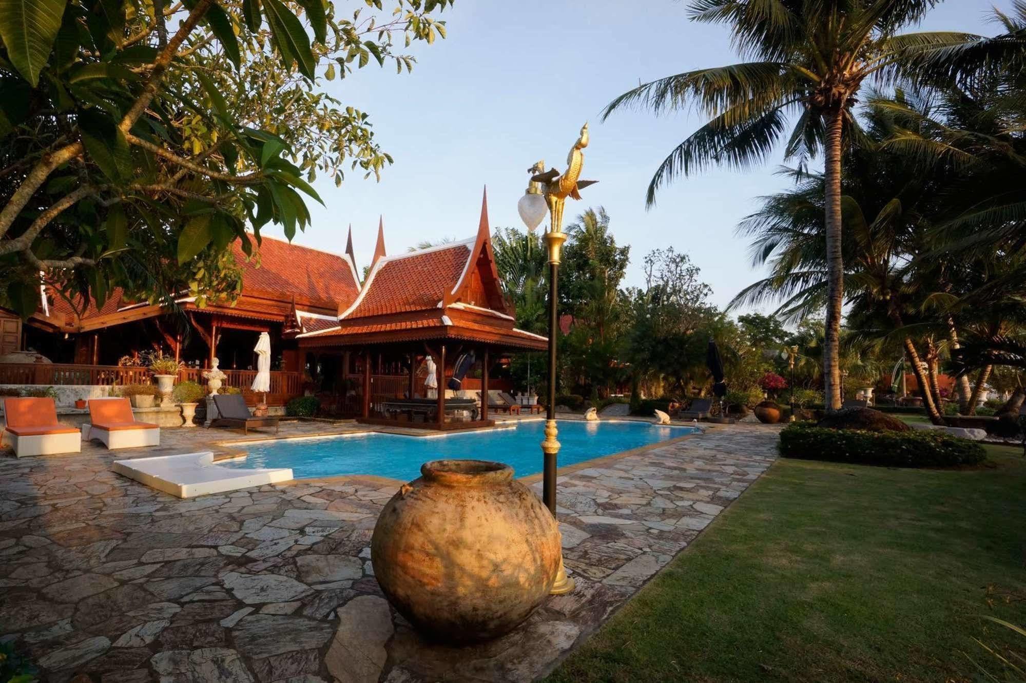 Hotel Baan Sang Pathum à Rawai Extérieur photo