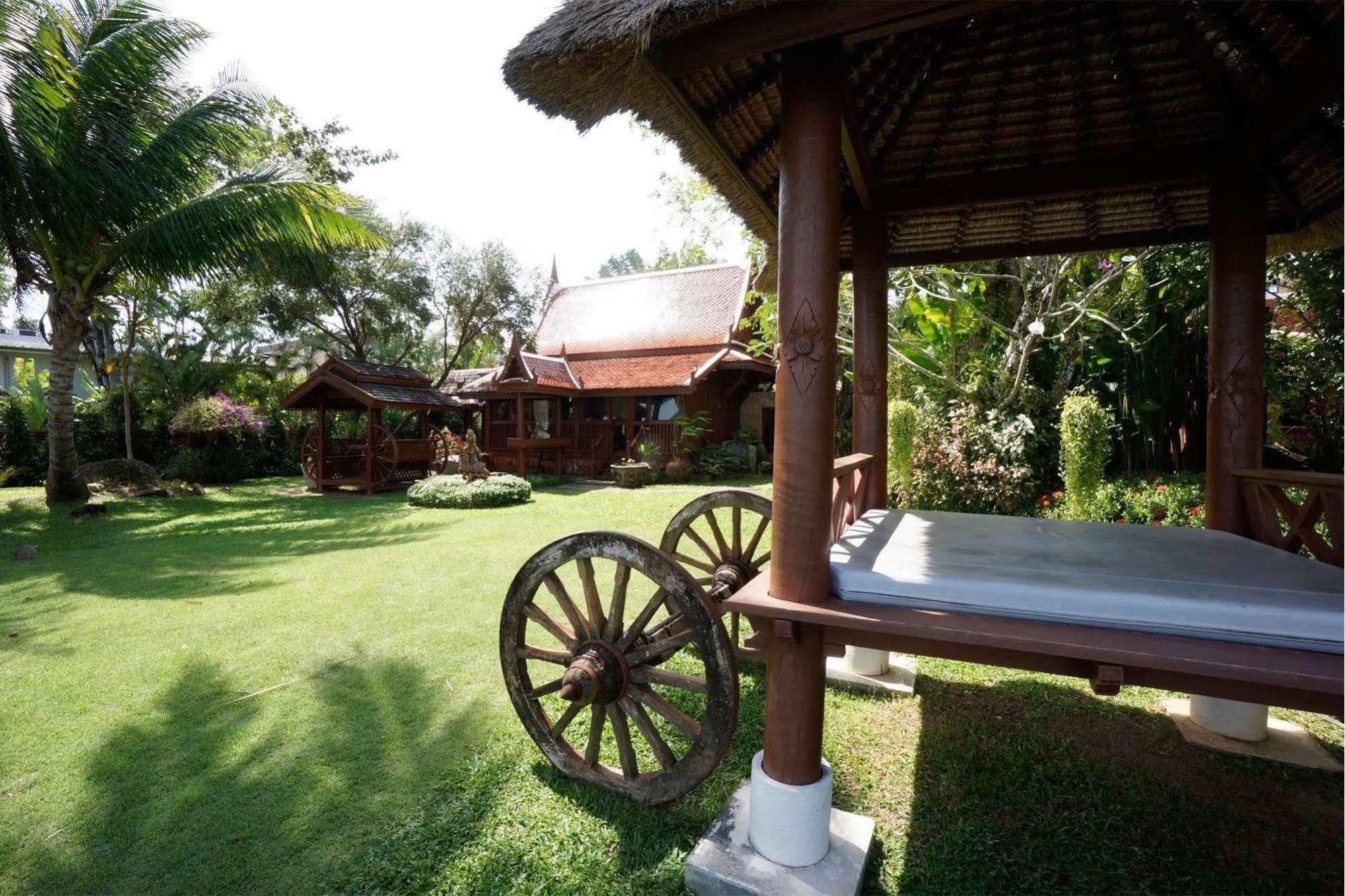 Hotel Baan Sang Pathum à Rawai Extérieur photo